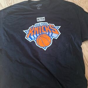 Kith Black T-Shirt with New York Knicks Logo